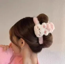 Kẹp tóc lông thú Mina Bloom con thỏ dễ thương